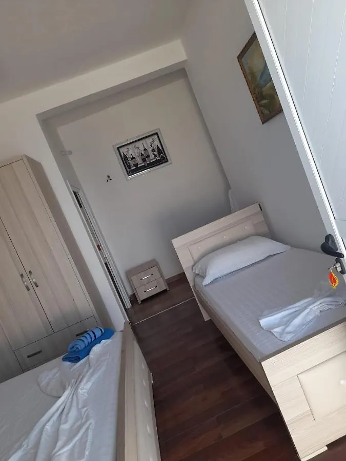 Vila Endry Vlore 0*,